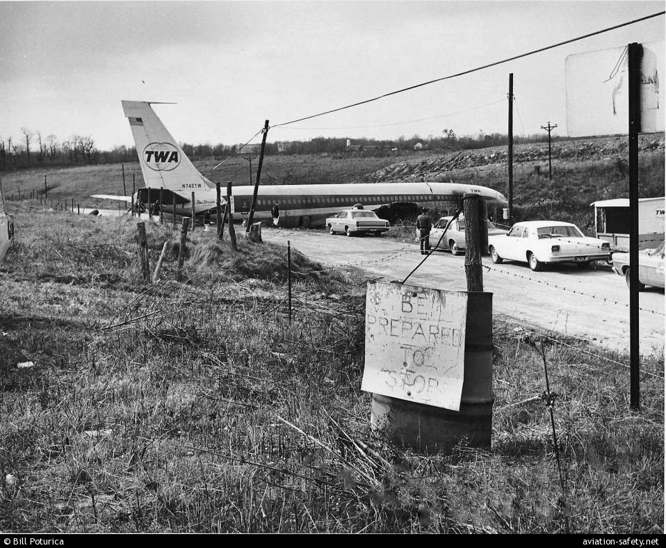 Boeing 707-131 | TWA | N742TW 