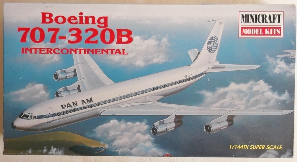 MINICRAFT 1/144 14450 BOEING 707-320B PAN AM Model Kit