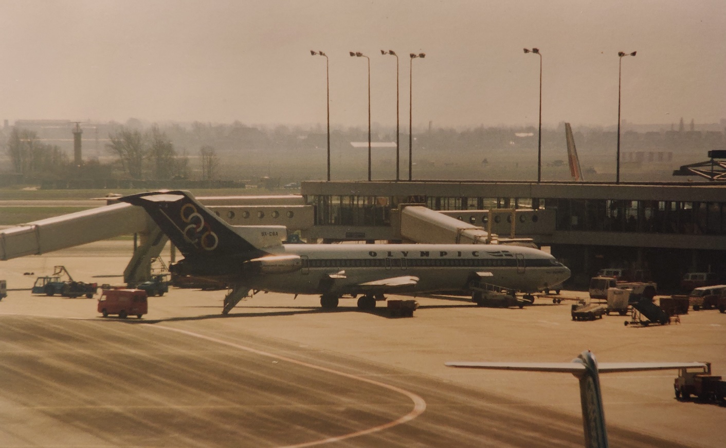 Boeing 727-284 | Olympic Airways | SX-CBA | 727-200 at the gate at Schiphol airport