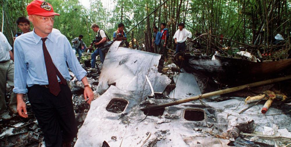 Boeing 767-300ER | Lauda Air | OE-LAV | Niki Lauda at the crash site