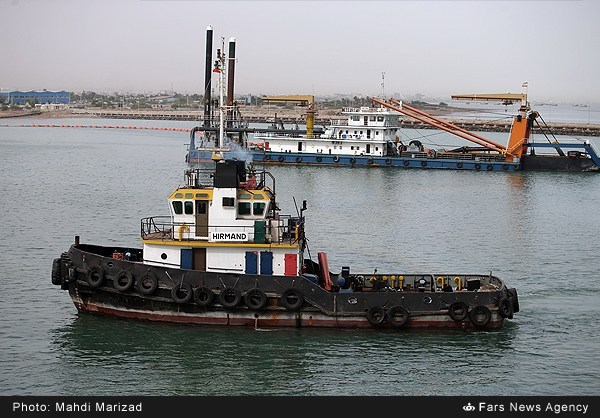 Iraninan tugboat "Hirmand"