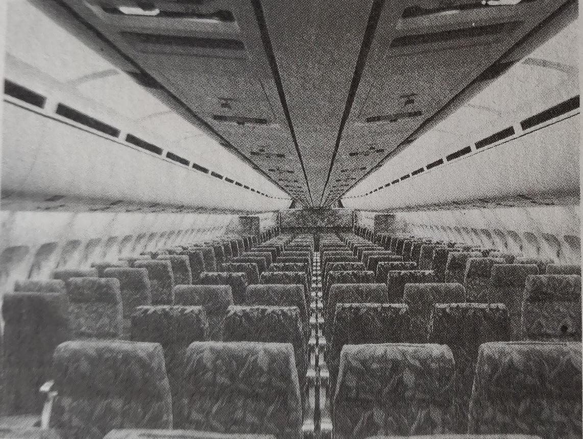 Airbus A310-200 cabin interior