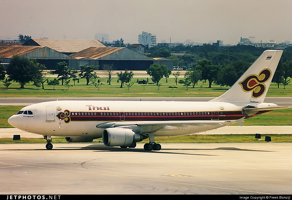 HS-TIA | Airbus A310-204 | Thai Airways International | Freek Blokzijl |  JetPhotos