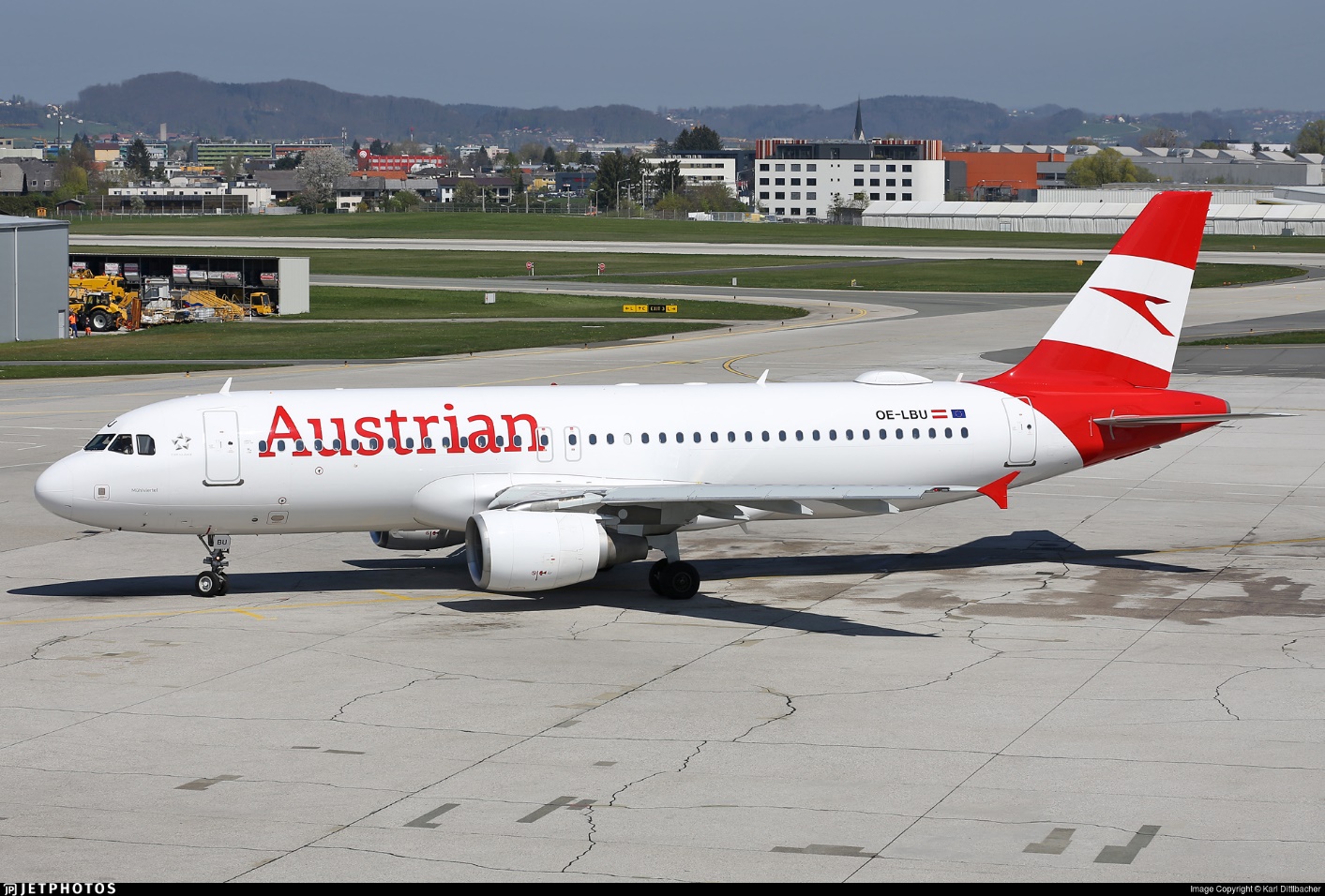 OE-LBU | Airbus A320-214 | Austrian Airlines | Karl Dittlbacher | JetPhotos | Salzburg April 2019