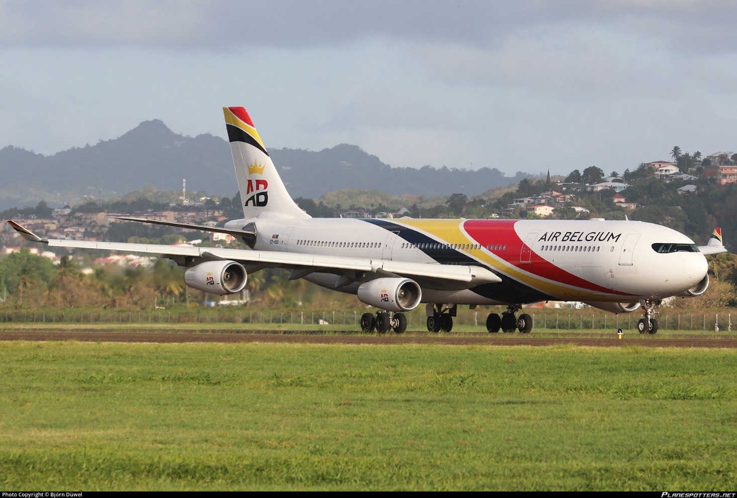 OO-ABB Air Belgium Airbus A340-313 Photo by Bjrn Dwel | ID 1263189 |  Planespotters.net