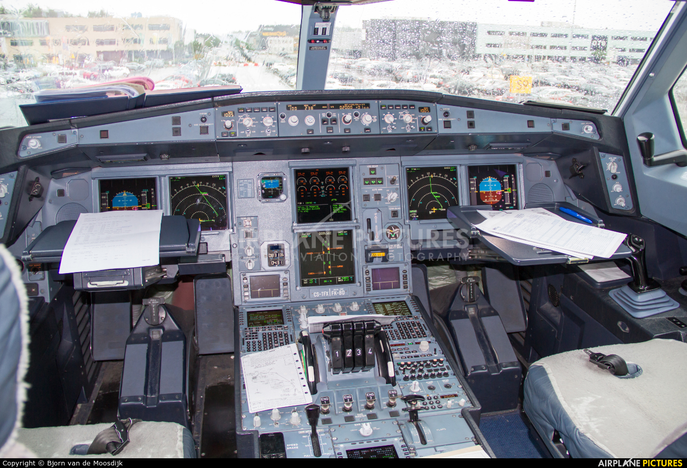 CS-TFX - Hi Fly Airbus A340-500 at Eindhoven | Photo ID 931560 |  Airplane-Pictures.net