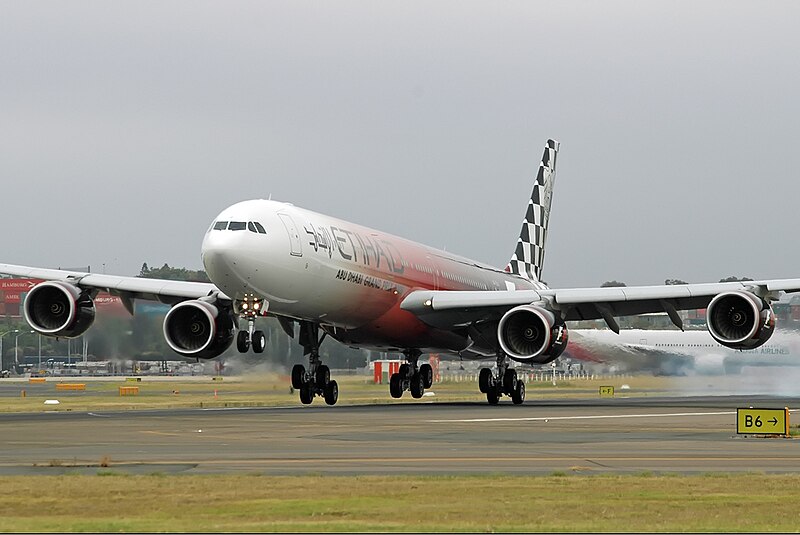 Airbus A340-600 | Etihad Airways | A6-EHJ | Formula 1 colour scheme