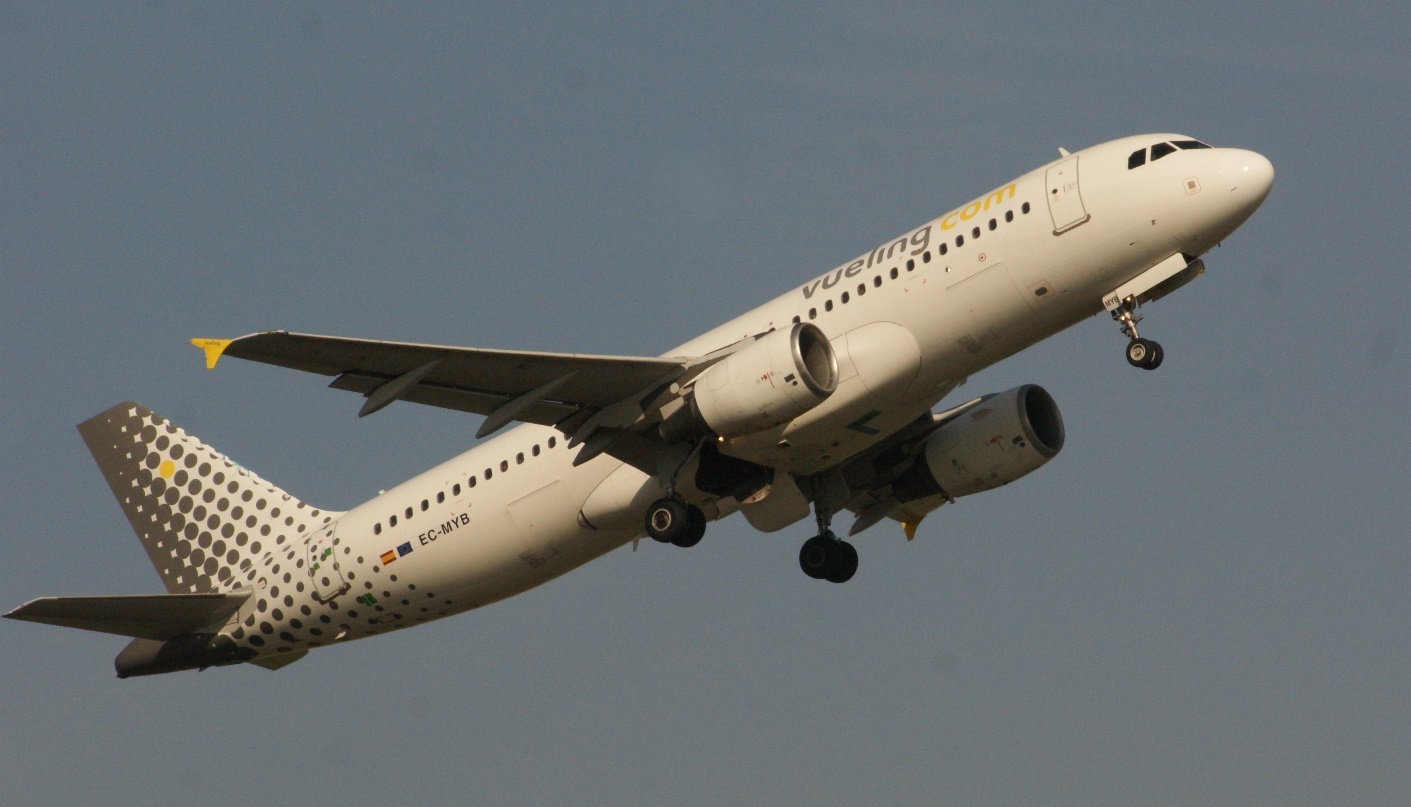 Airbus A320-200 | Vueling | EC-MYB | Schiphol April 2025 (c) bvdz