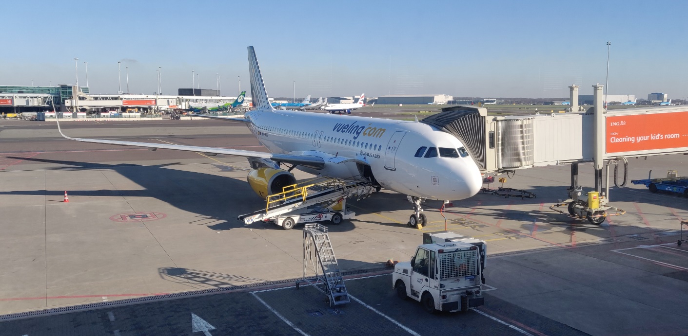 Airbus A320-200 | Vueling | EC-MDZ | Schiphol February 2025 (c) bvdz