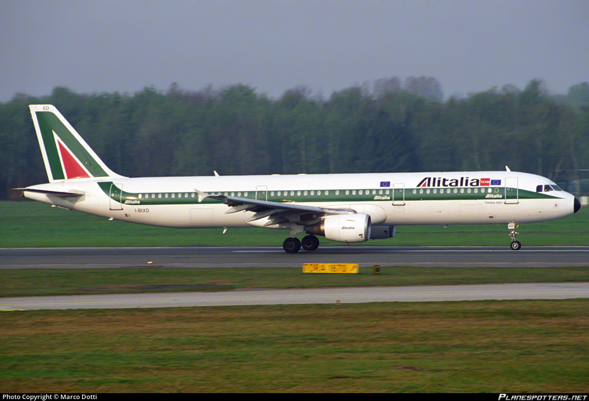 I-BIXD Alitalia Team Airbus A321-112 photographed at Hamburg Fuhlsbuettel (HAM / EDDH) by Marco Dotti