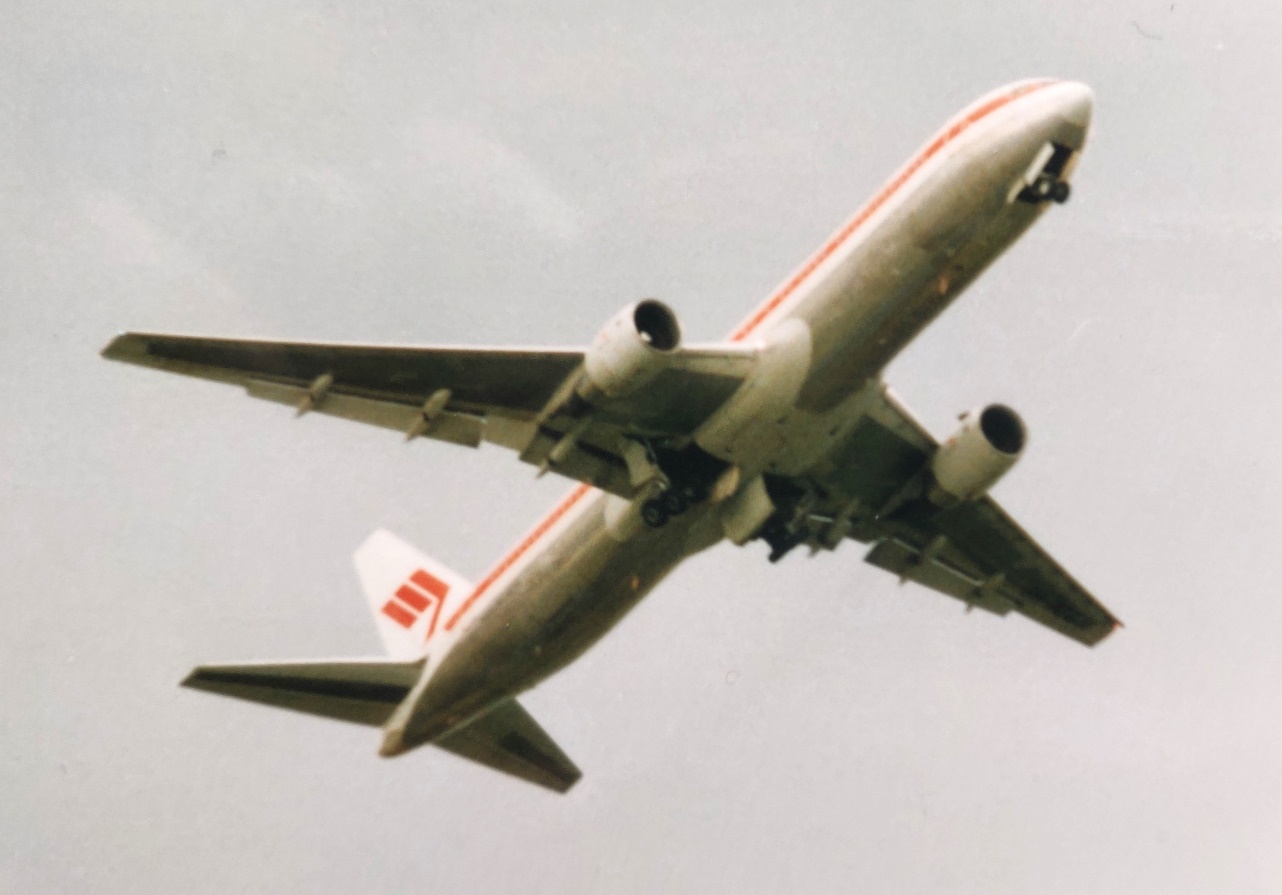 Boeing 767-300ER | Martinair | taking off from Schiphol with landing gear retracting (c) bvdz