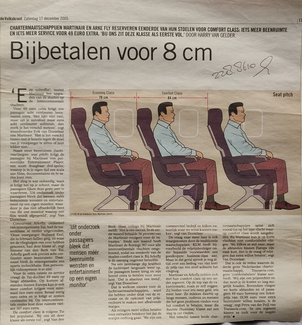 Boeing 767-300ER | Martinair | newspaper article 17 December 2005 seat pitch