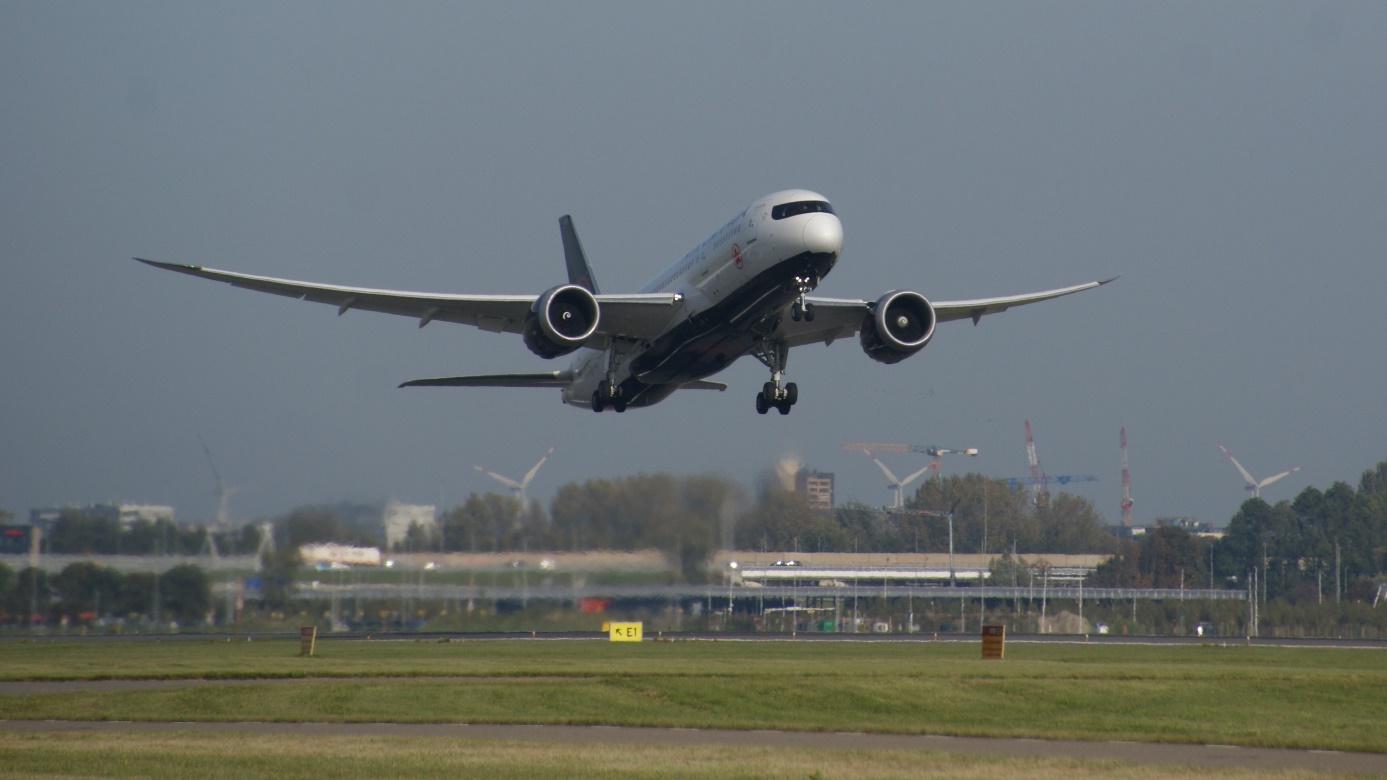 Boeing 787-8 | Air Canada | C-GHPQ | taking off from Schiphol October 2024 (c) bvdz