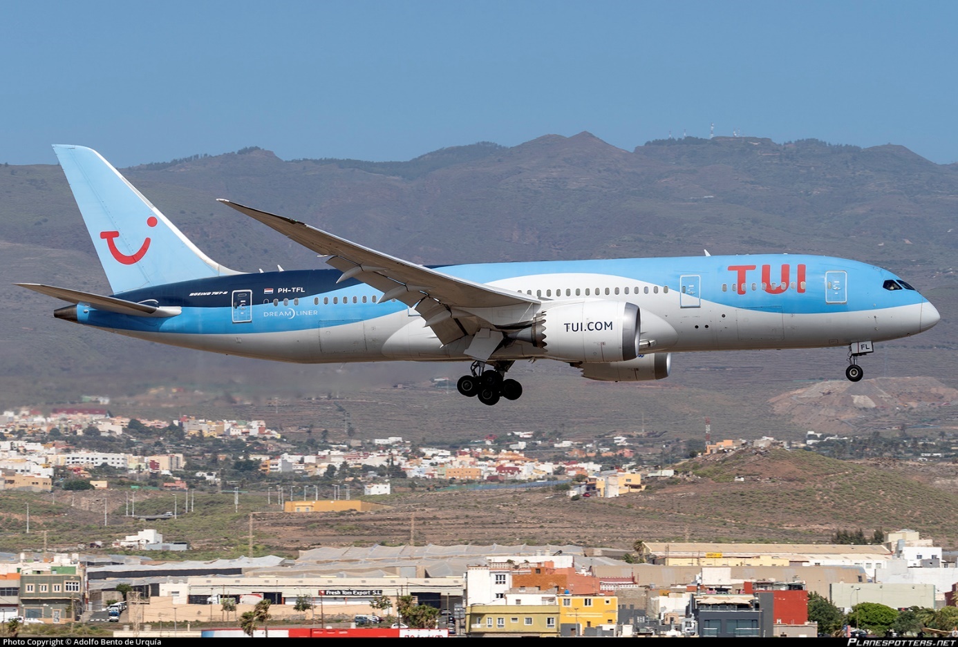 PH-TFL TUI fly Netherlands Boeing 787-8 Dreamliner photographed at Gran Canaria Las Palmas (LPA / GCLP) by Adolfo Bento de Urqua