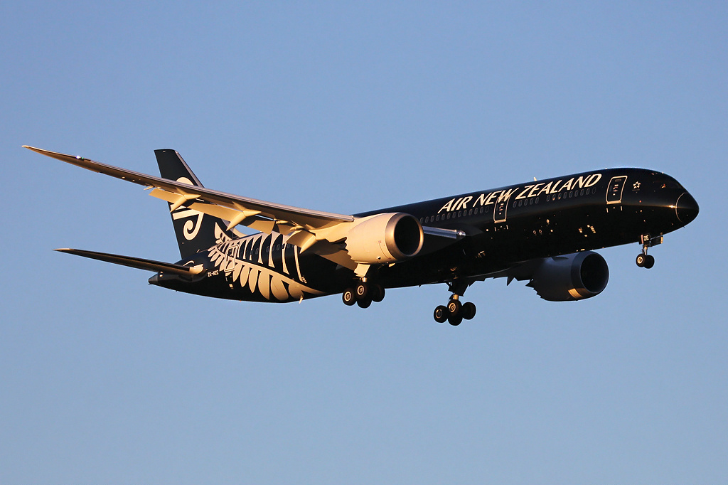 Boeing 787-9 | Air New Zealand | ZK-NZE