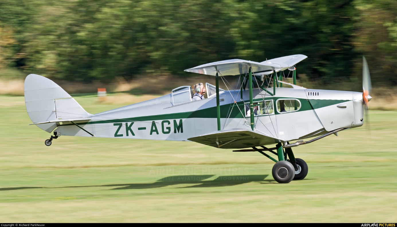 ZK-AGM - Private de Havilland DH. 83 Fox Moth at Old Warden | Photo ID  1222547 | Airplane-Pictures.net