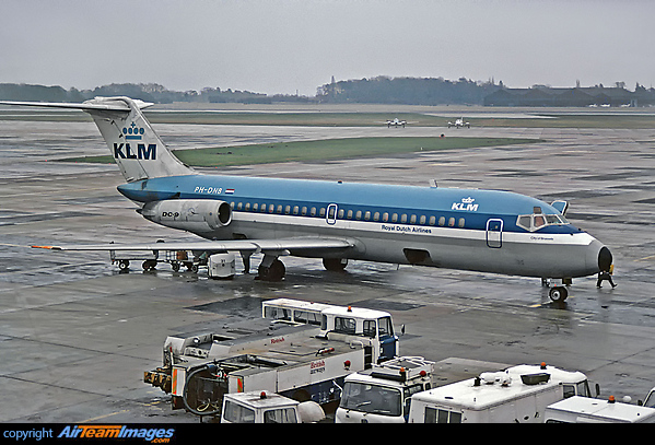 McDonnell Douglas DC-9-15 (PH-DNB) Aircraft Pictures & Photos -  AirTeamImages.com