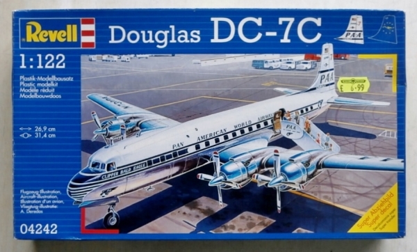 REVELL 04242 DOUGLAS DC-7C PAA 1/122 Model Kit