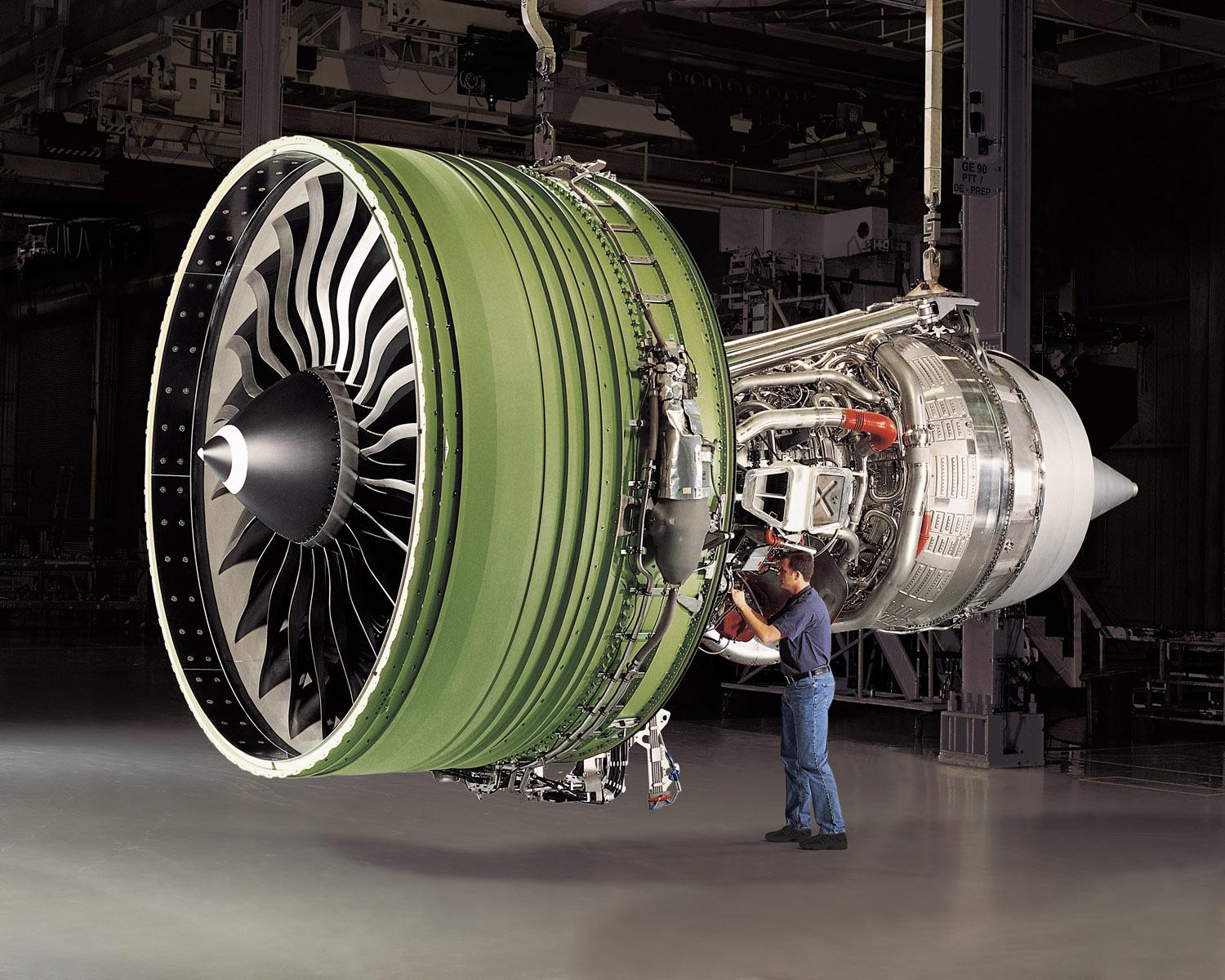 General Electric GE90-115B turbofan engine