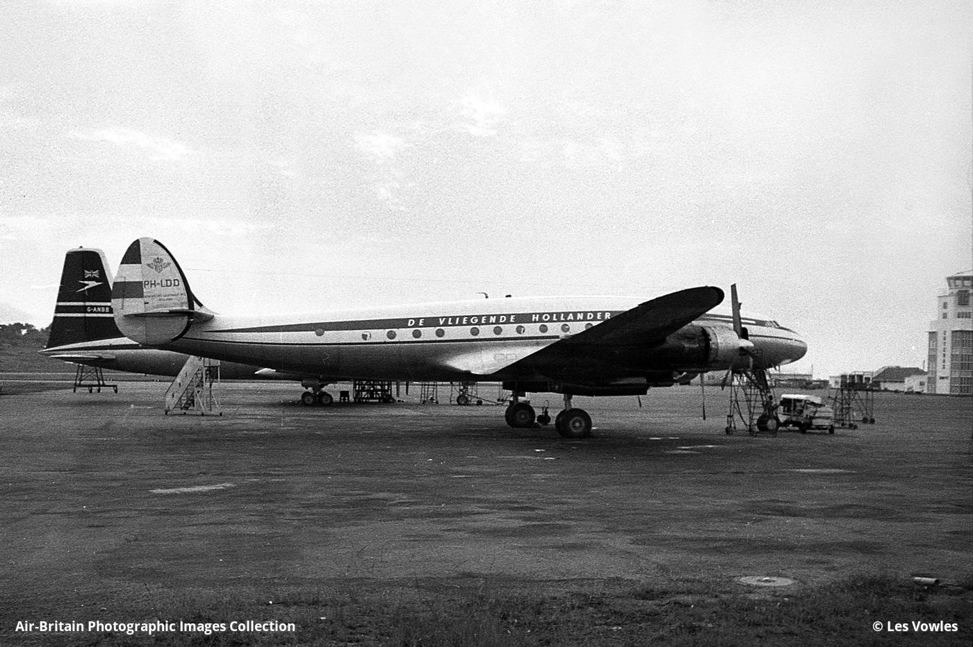 Aviation photographs of Lockheed L-749A Constellation : ABPic