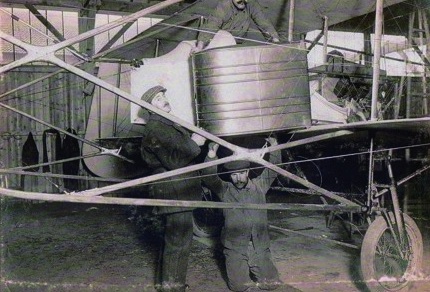 Maurice Tabuteau gagne la coupe Michelin 1910 - Passion pour l'aviation