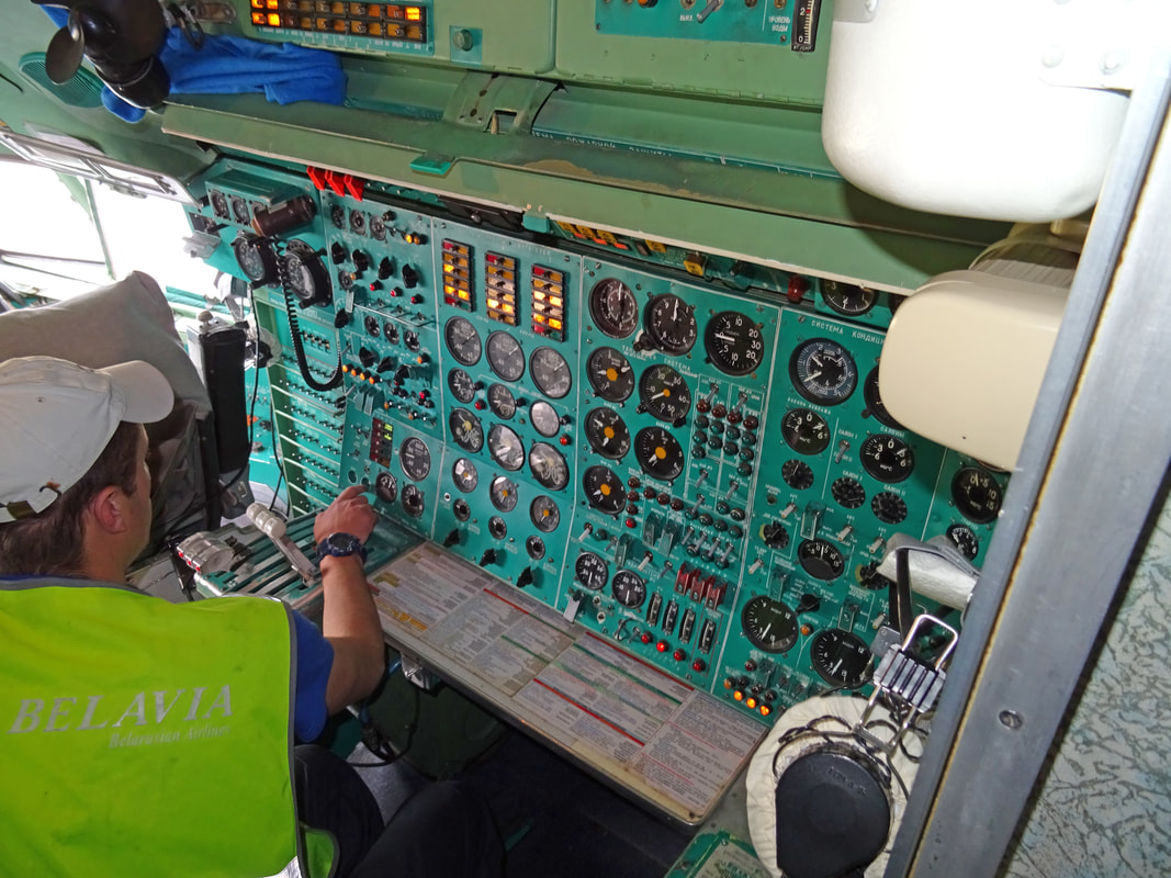 Tupolev Tu-154M flight engineer control panel