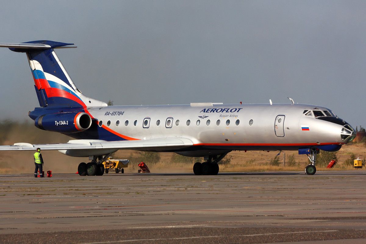 Aeroflot Russian Airlines Tupolev Tu-134 | Civil aviation, Russian plane,  Commercial aircraft