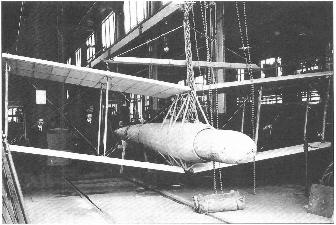 Siemens Torpedo Glider | WWI wire- guided anti-ship Air Surface Missile (ASM)