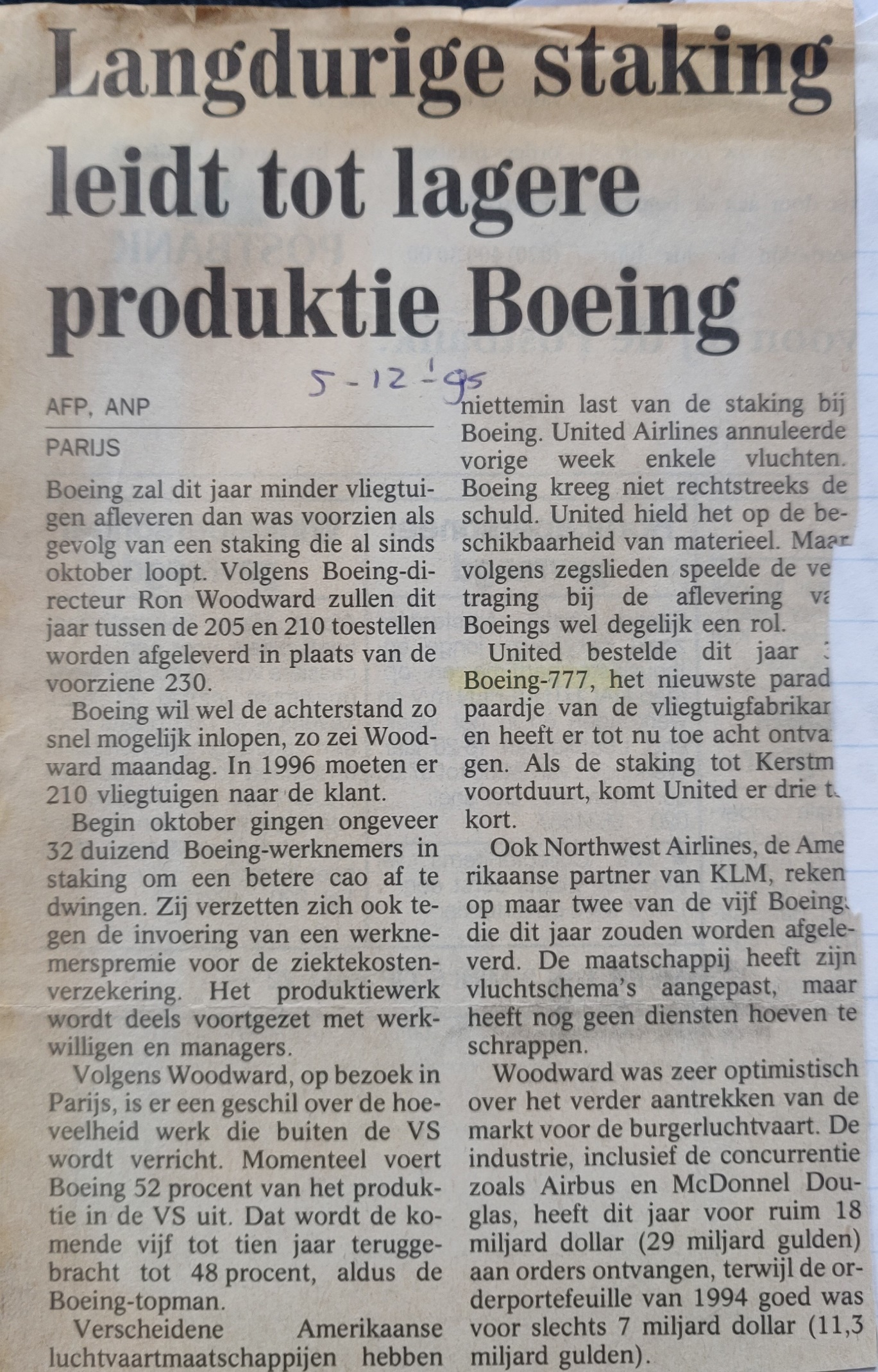 newspaper article 05 December 1995 strike at Boeing delays production
