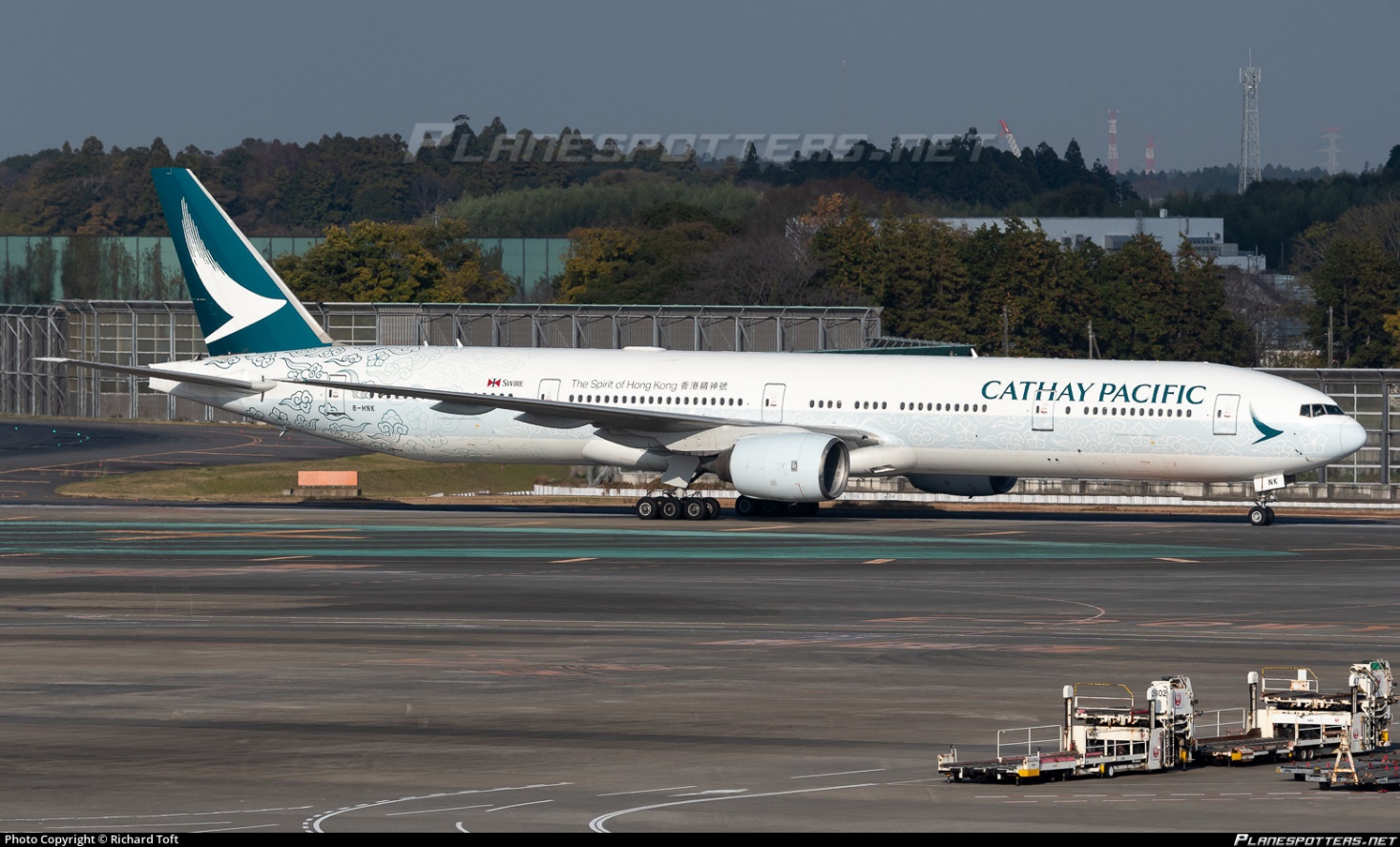 B-HNK Cathay Pacific Boeing 777-367 photographed at Tokyo Narita (NRT / RJAA) by Richard Toft