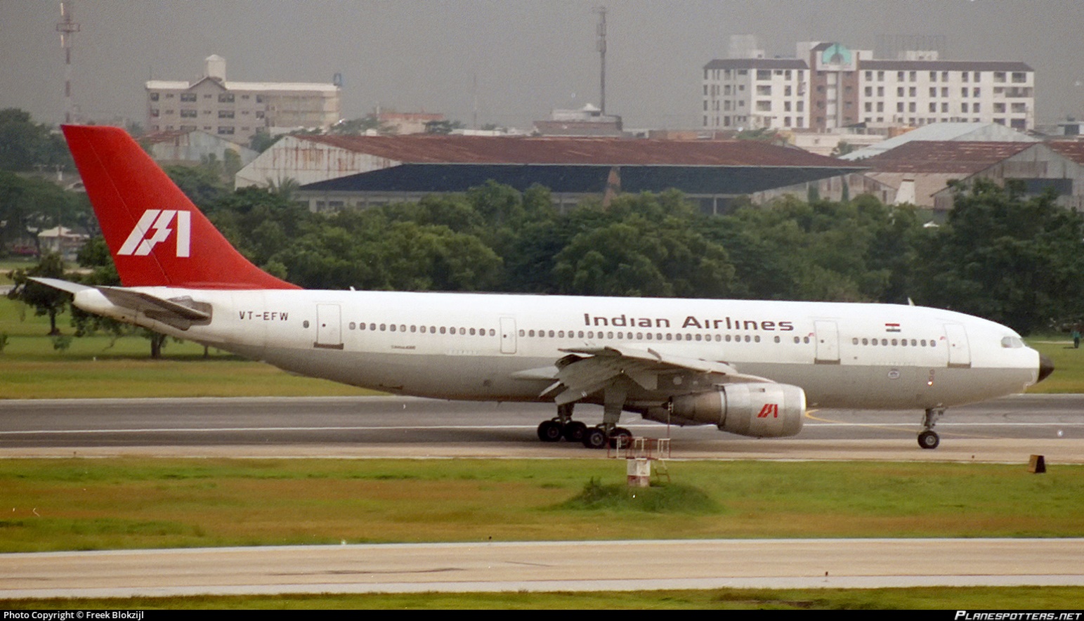 VT-EFW Indian Airlines Airbus A300B2-1C photographed at Bangkok Don Mueang (DMK / VTBD) by Freek Blokzijl