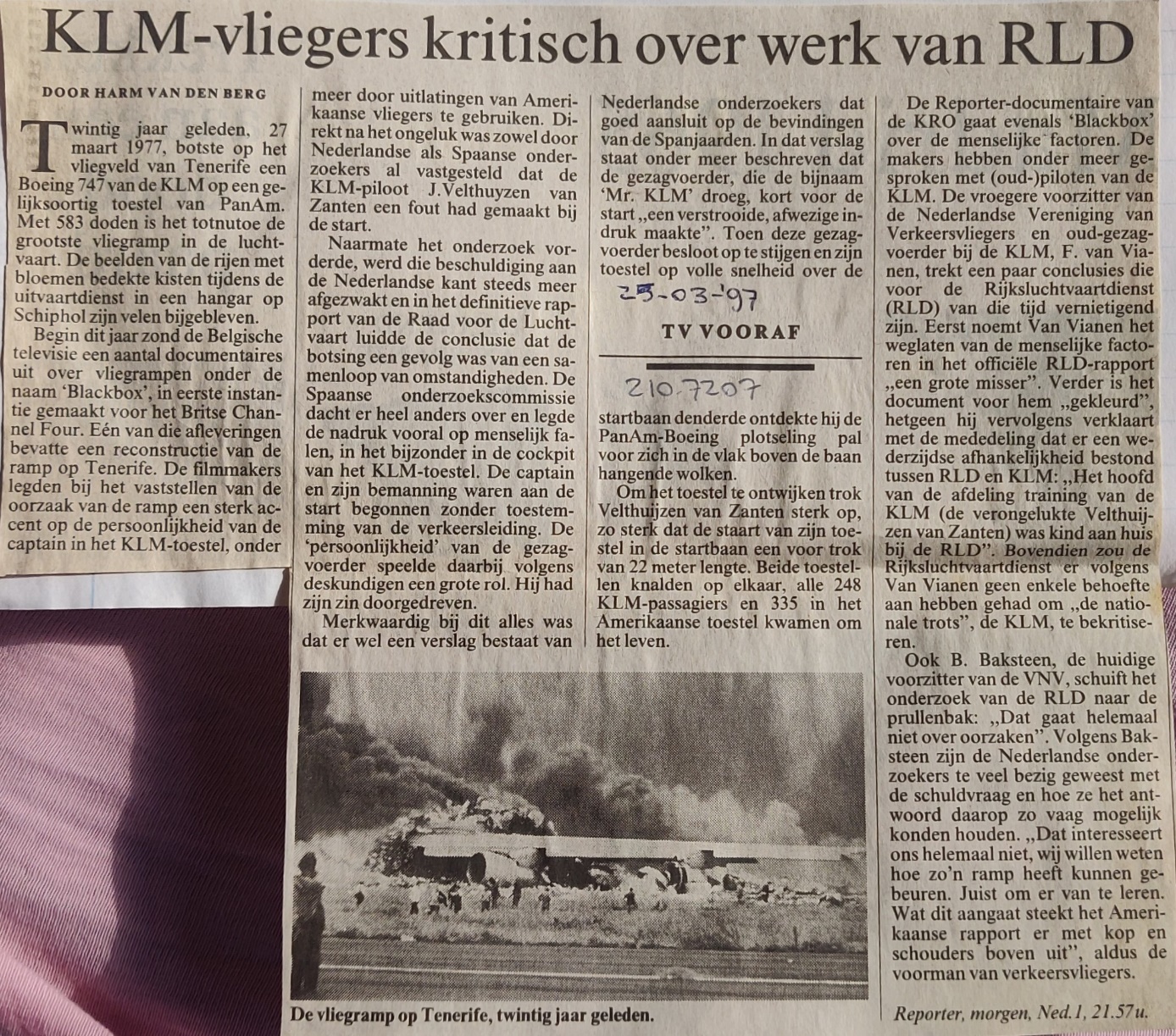 Boeing 747-200 | KLM | PH-BUF | newspaper article 25 March 1997 KLM-pilots critisize work of RLD