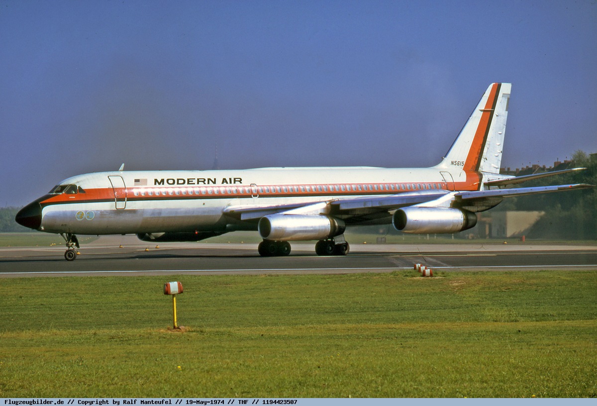 Picture Modern Air Convair CV-990A Coronado N5615