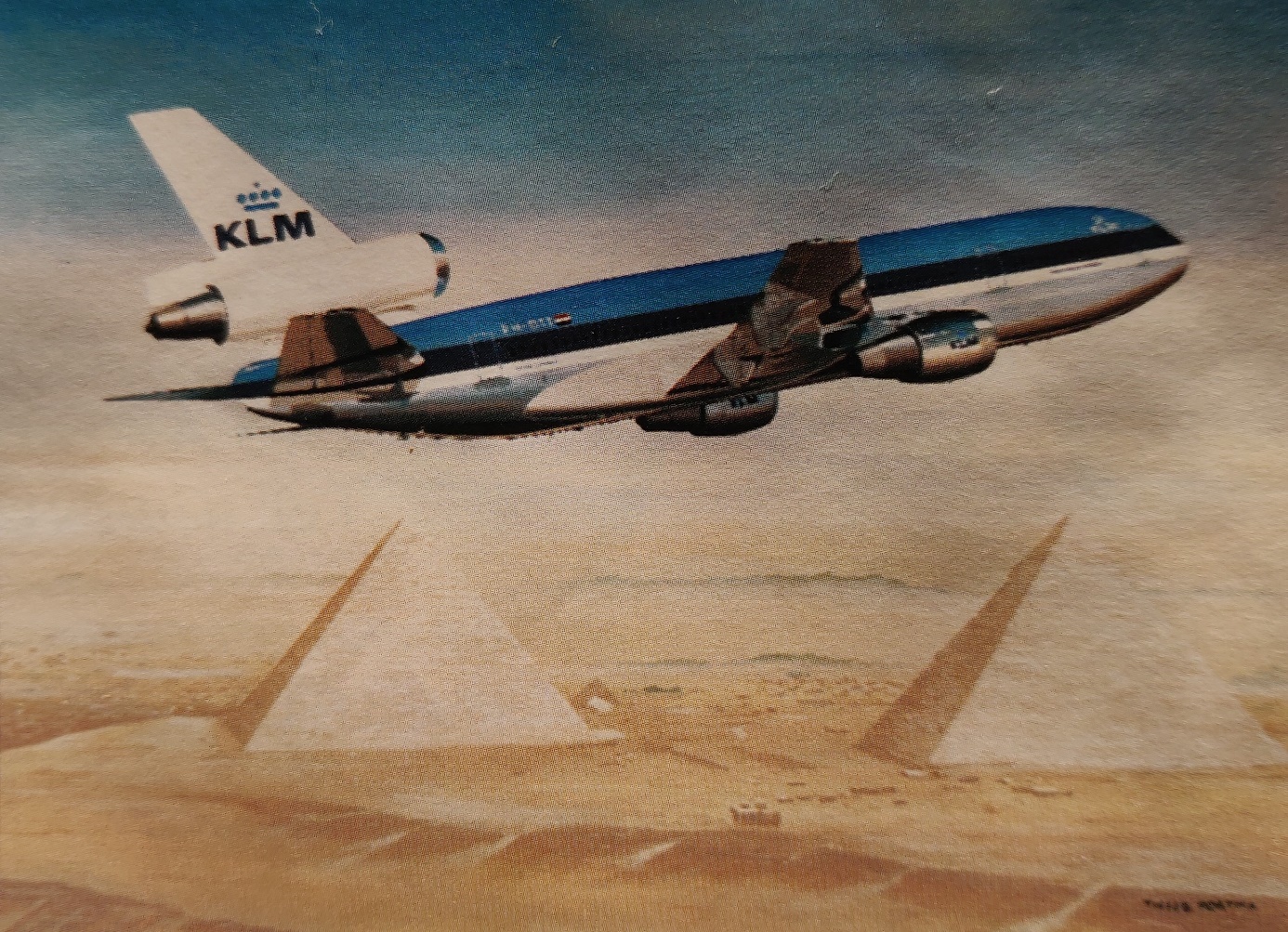 McDonnell Douglas DC-10-30 | KLM | PH-DTF | DC-10 flying over the piramids in Egypt, painting Thijs Postma