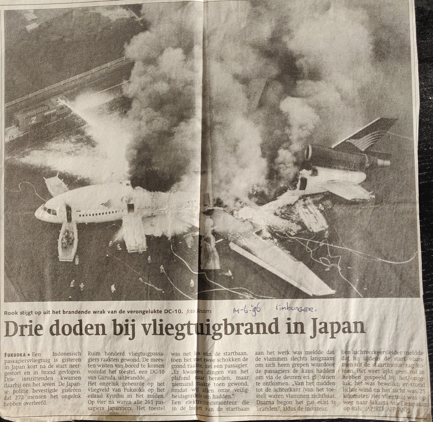 newspaper article 14 June 1996 Limburger |  McDonnel Douglas DC-10-30 Garuda PK-GIE take-off accident | photo burning DC-10 wreckage