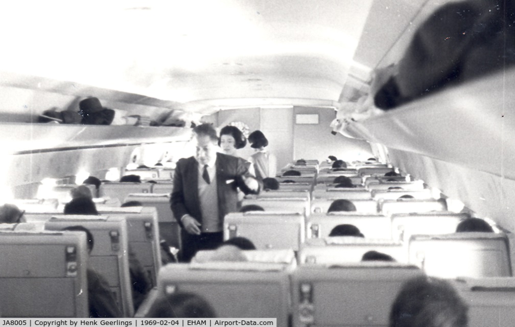 Aircraft JA8005 (1960 Douglas DC-8-33 C/N 45421) Photo by Henk Geerlings  (Photo ID: AC561841)