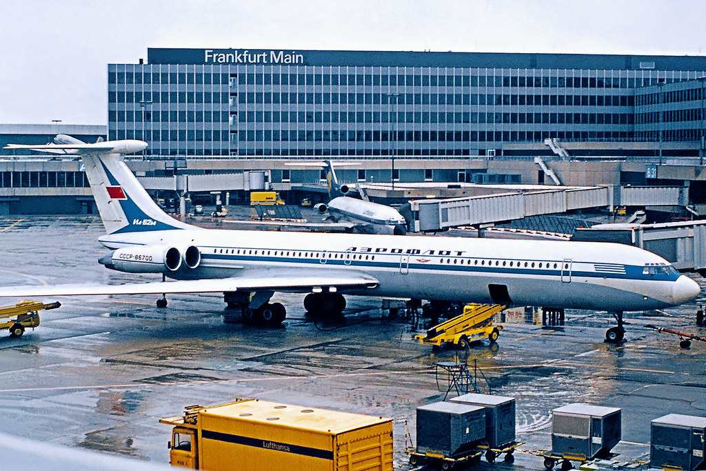 Aeroflot Ilyushin Il-62M SSSR-86700 FRA 23-03-76 | My grandm | Flickr