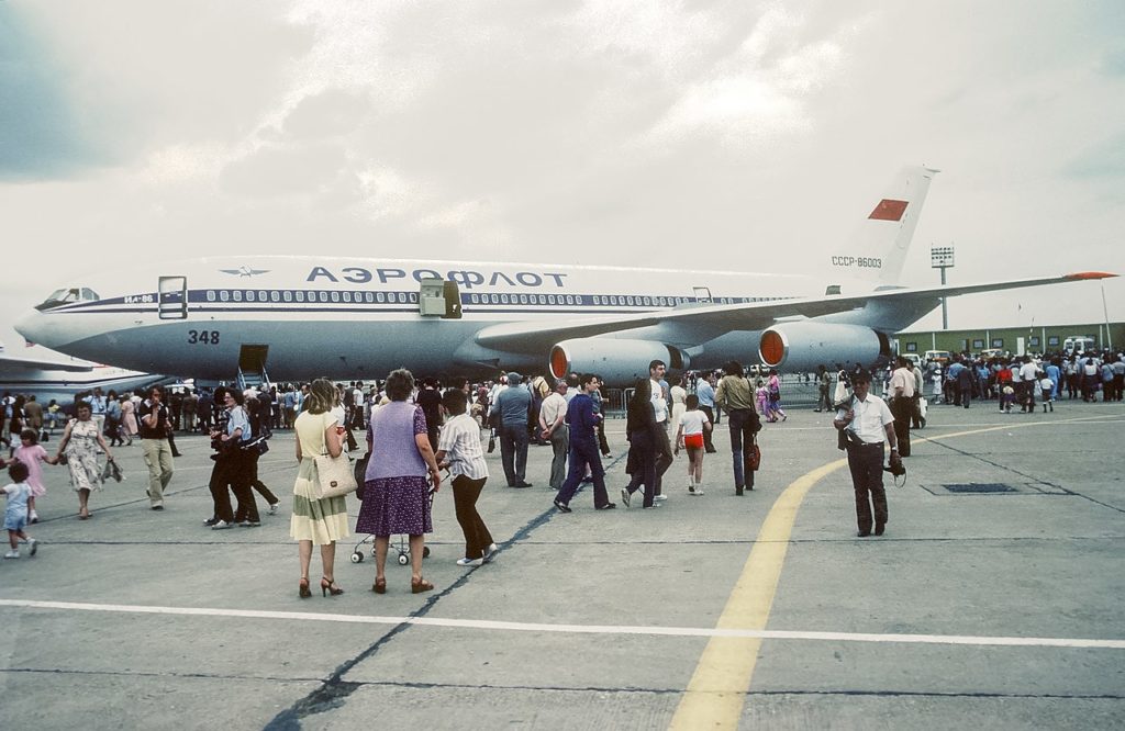 Ilyushin Il-86 | Aeroflot | CCCP-86003 | Il-86 on display at the 1981 Paris Air Show with marking 348