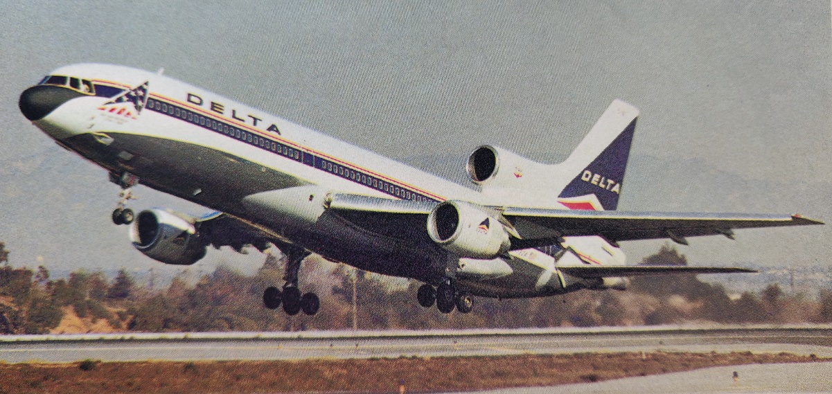 Delta Airlines Lockheed L1011 Tristar taking off