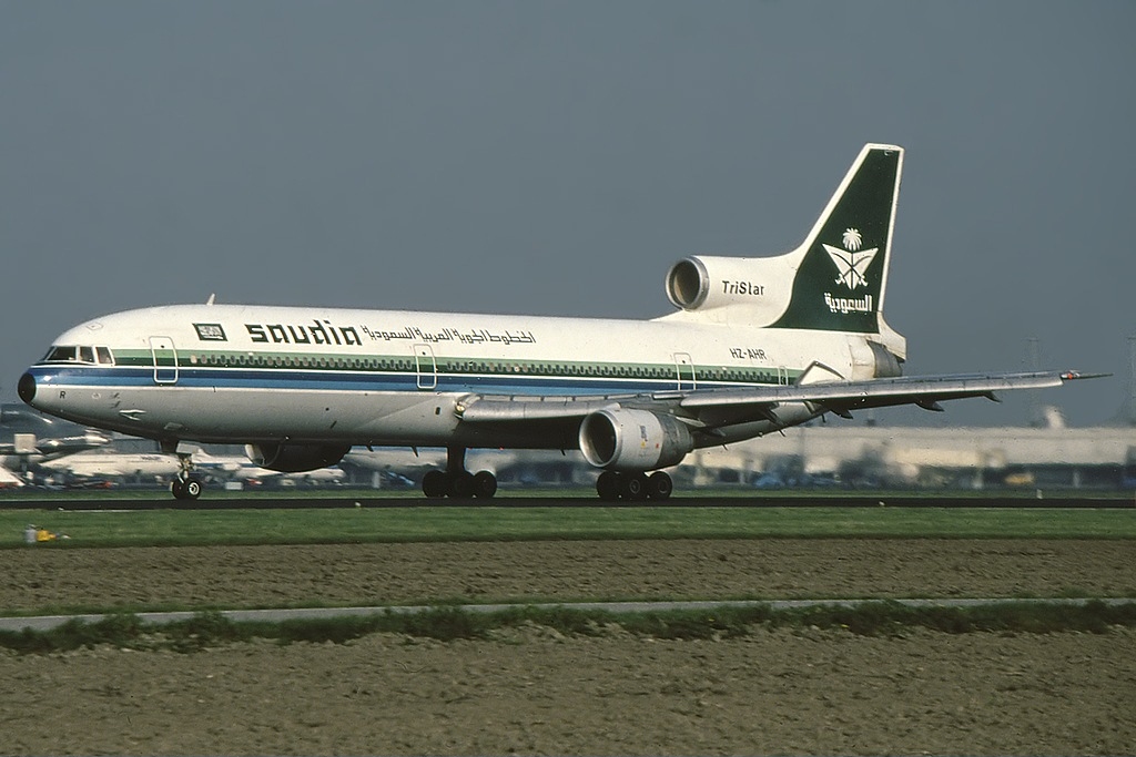 Lockheed L-1011 Tristar 200 | Saudi Arabian Airlines | HZ-AHR 