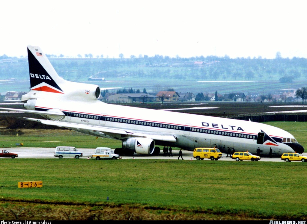 Lockheed L-1011-385-1-15 TriStar 250 - Delta Air Lines | Aviation Photo  #0211995 | Airliners.net | N736DY