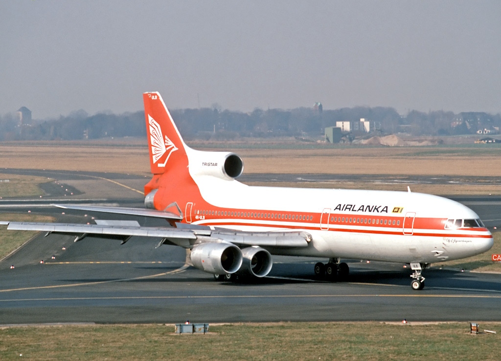 Lockheed L1011-500 | Air Lanka | 4R-ULB | Tristar with extra spare engine