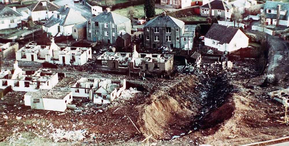 Boeing 747-100 PanAm Lockerbie disaster Sherwood Crescent 21 dec 1988 crash site aerial picture