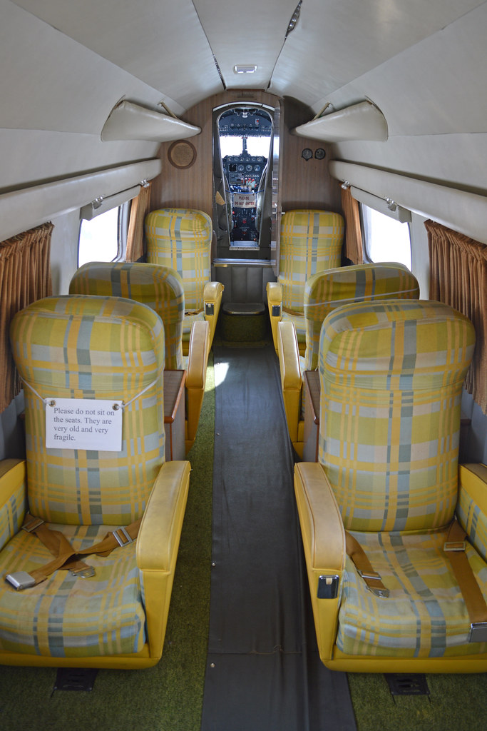 Main cabin of Lockheed Lodestar &#39;N31G&#39; | c/n 18-2302. Built  | Flickr