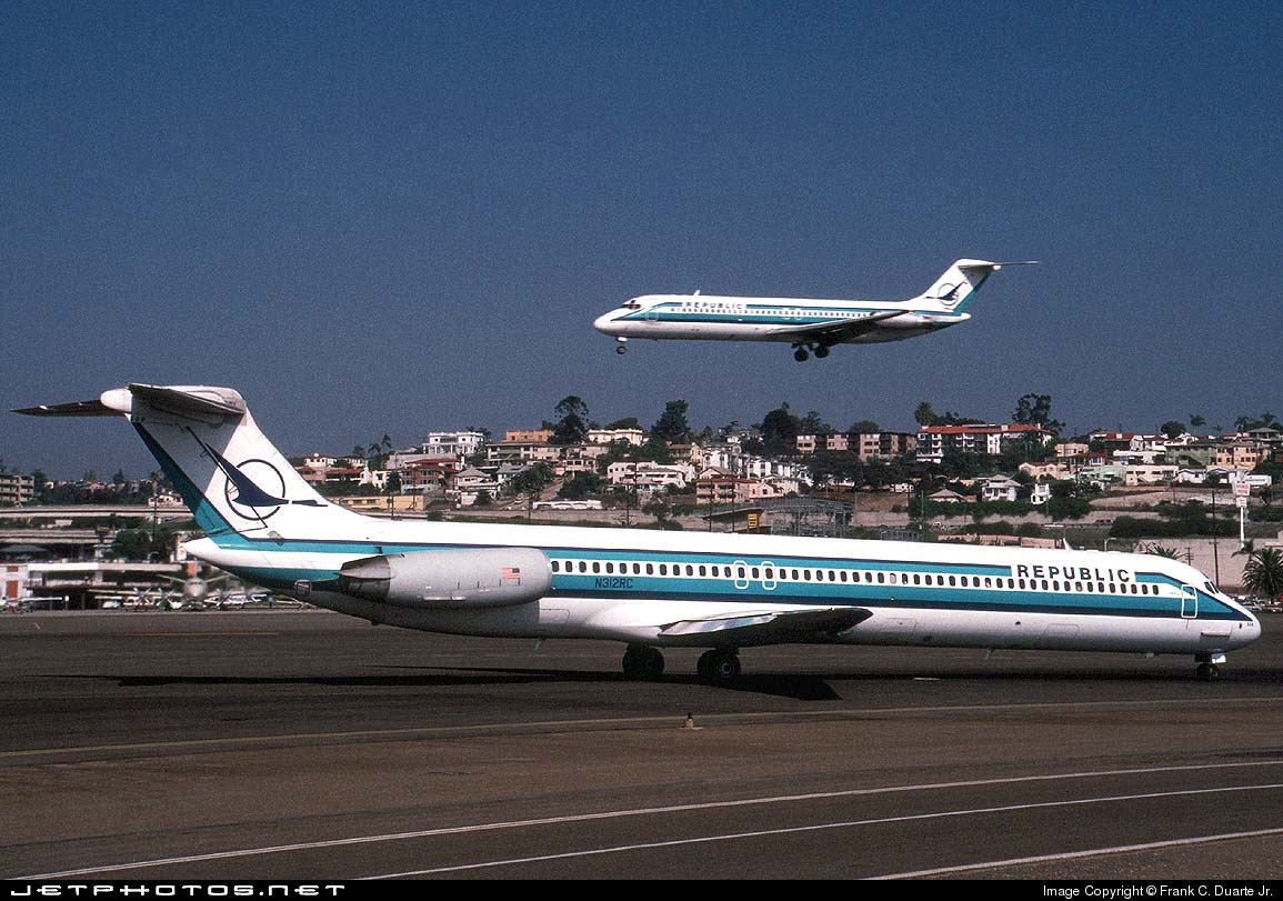 N312RC - McDonnell Douglas MD-82 - Republic Airlines | San Diego airport September 1985