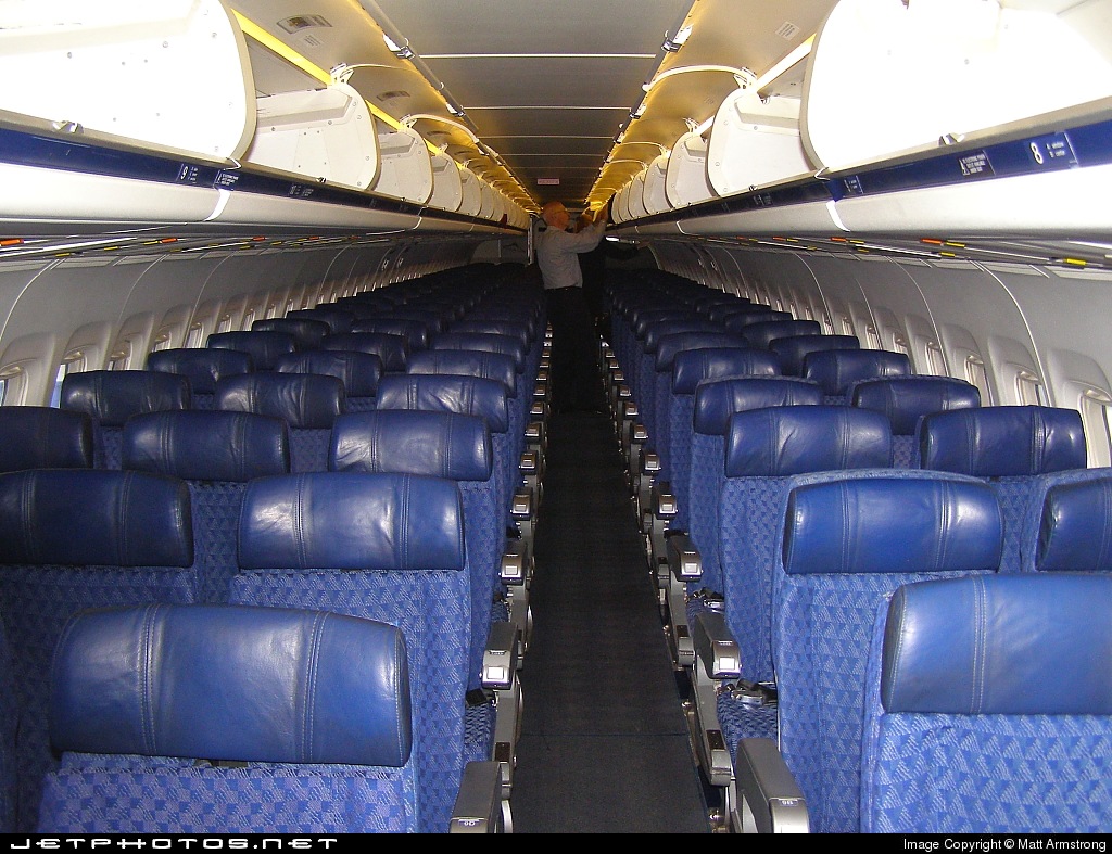 N597AA - McDonnell Douglas MD-83 - American Airlines | interior