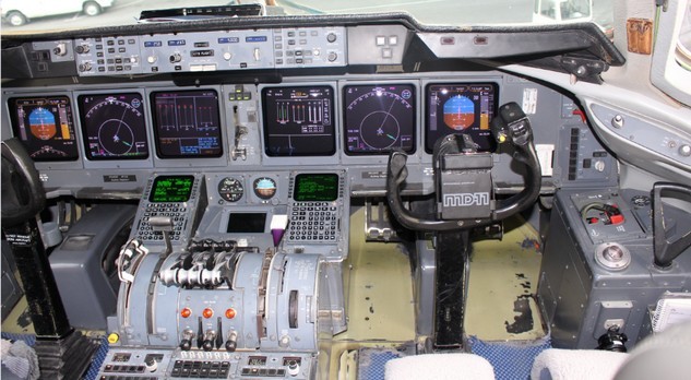 McDonnel Douglas MD-11 cockpit