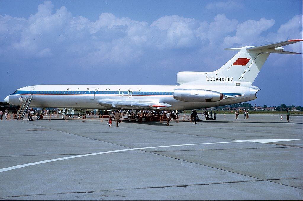 Tupolev Tu-154 | Aeroflot | CCCP-85012 | Tu-154 parked at Torino airport Italy August 1972