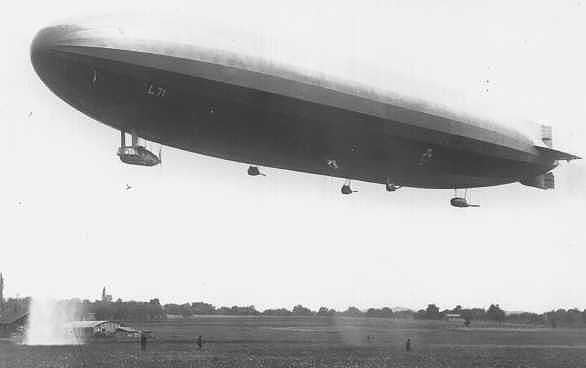 Zeppelin LZ113 L71 hovering over its landing field