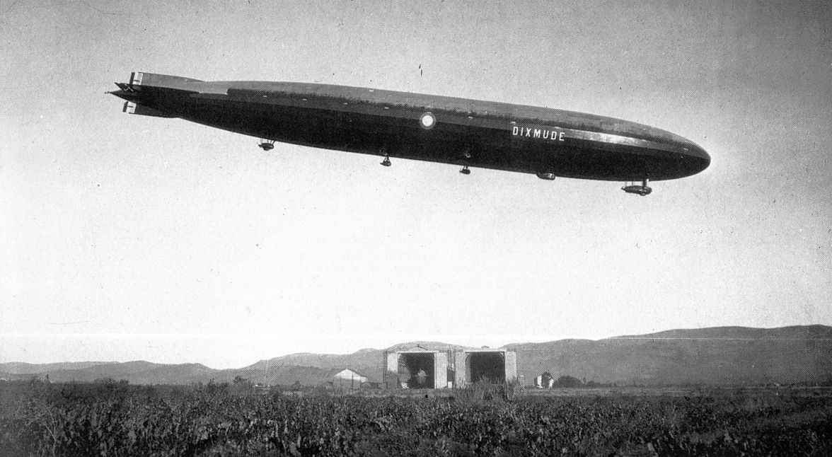 Zeppelin LZ114 L72 Dixmude flying over its shed at Cuers-Pierrefue naval base